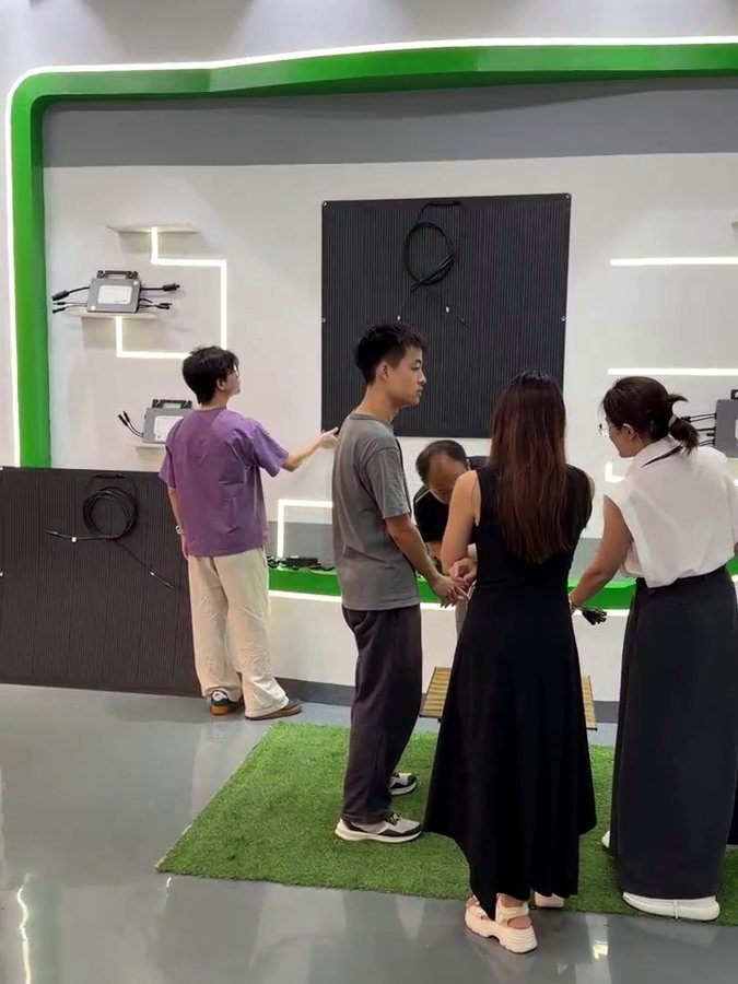 LIONSHEE showroom solution discussion with international customers