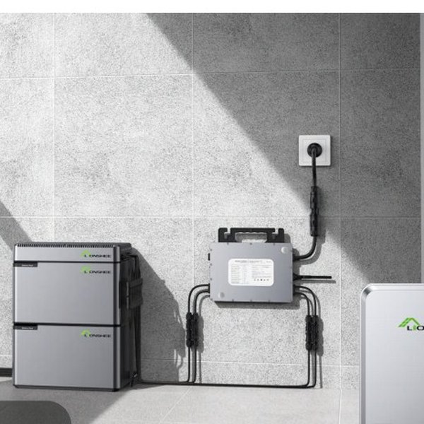 uk-balcony-solar-storage-thumb-600.jpg